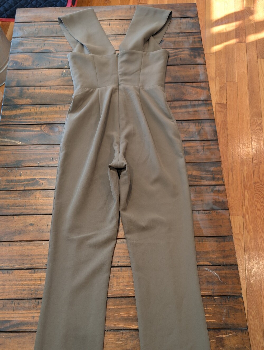 House Of Cb Deep V Skinny Jumpsuit - Picture 7 of 9